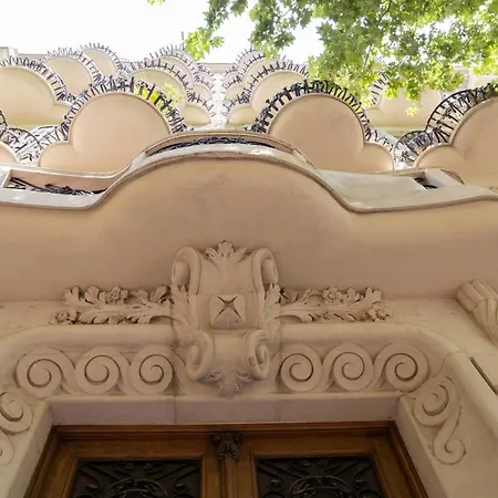 Aparteasy - Modernist Flat In Eixample Center