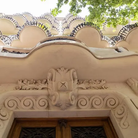 Aparteasy - Modernist Flat In Eixample Center