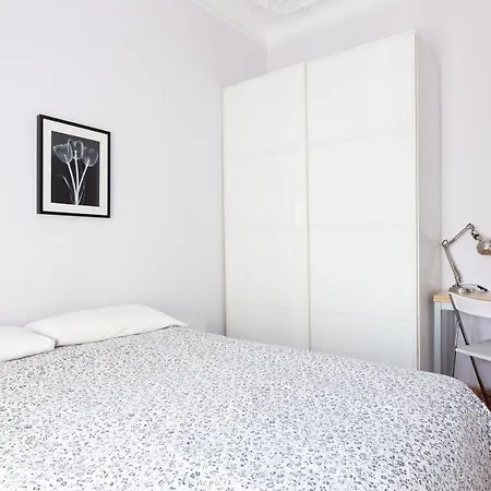 Aparteasy - Modernist Flat In Eixample Center *