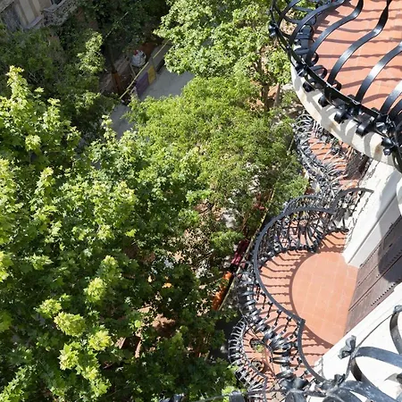 Aparteasy - Modernist Flat In Eixample Center *
