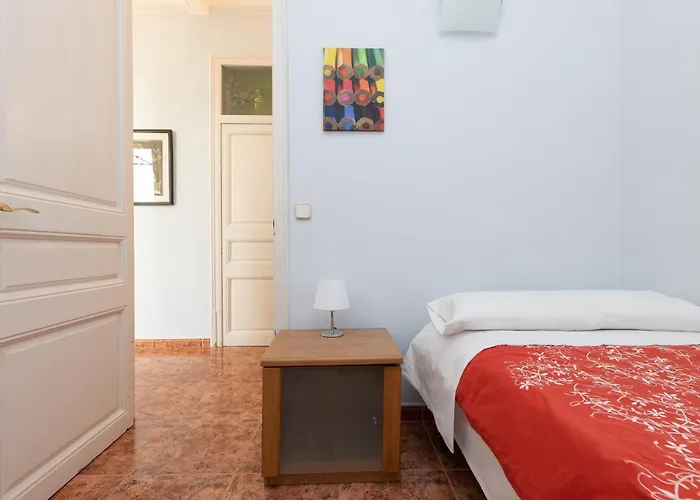 Aparteasy - Modernist Flat In Eixample Center Barcelona