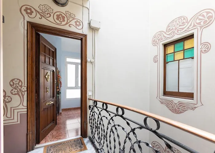 Aparteasy - Modernist Flat In Eixample Center