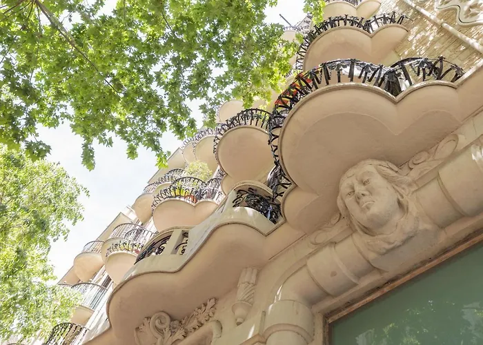 Apartament Aparteasy - Modernist Flat In Eixample Center